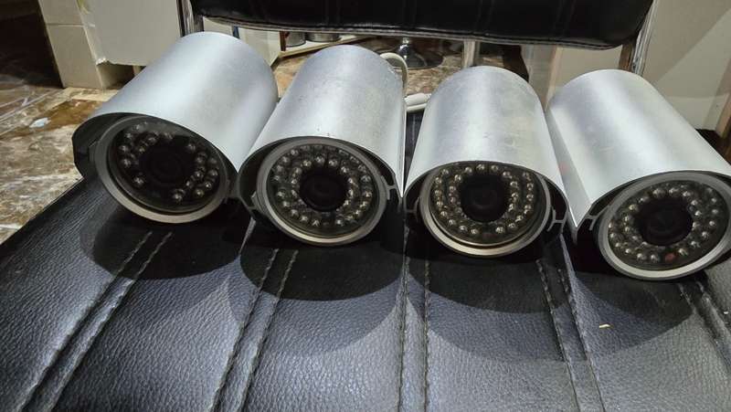 SET OF 4 IR CCD VIDEO CAMERAS