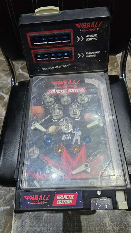 PINBALL MACHINE GALACTIC EDITION