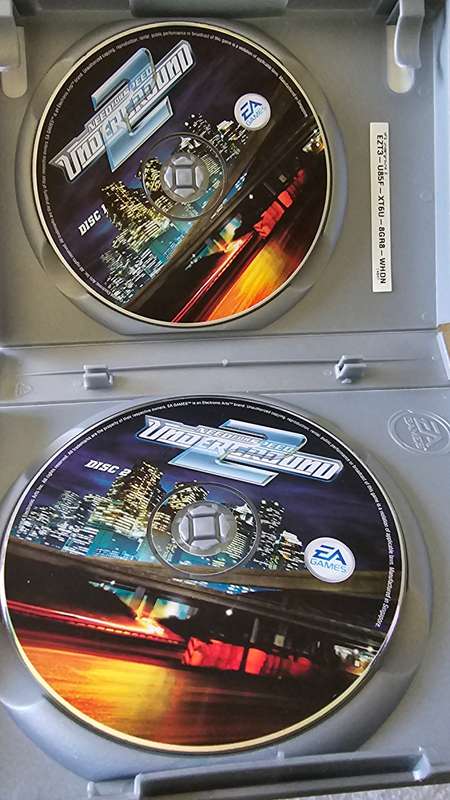 2 X NEED FOR SPEED PC GAME DISCS( 4 DISCS)