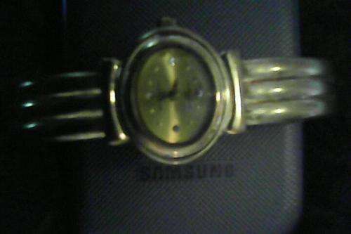 Beautiful ladies wristwatch