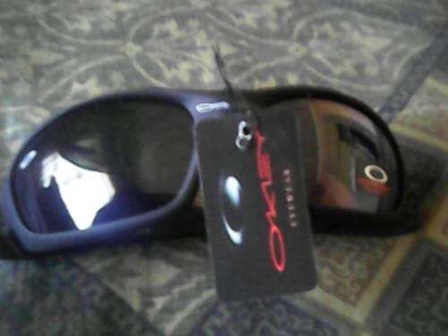 OKLEY SUNGLASSES(SEE DESCRIPTION)