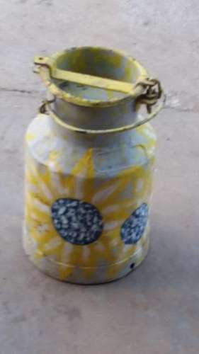 ANTIQUE MILK CAN(SEE DESCRIPTION)