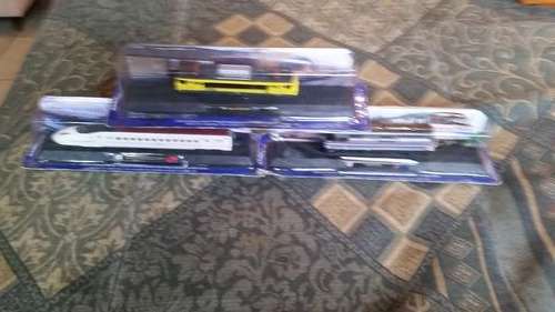3 X MODEL COACHES ON TRACK(BID PER TRAIN TO TAKE ALL 3)-SEE DESCRIPTION
