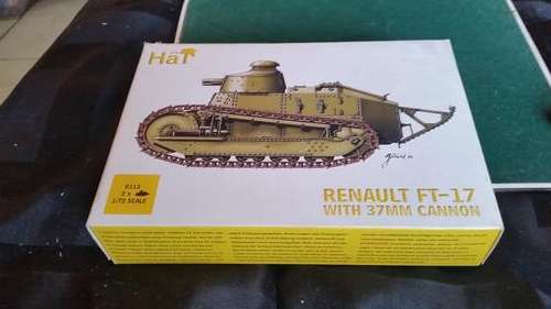 COLLECTORS SELF ASSEMBLE RENAULT FT 17 WITH 37MM CANNON 2 X 1/72 SCALE