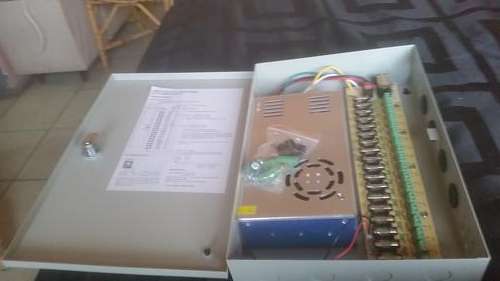 CCTV POWER SUPPLY(DC 12V)-SEE DESCRIPTIUON