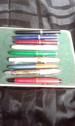 9 X COLLECTORS FOUNTAIN PEN INCLUDING EXTRA NIBS (NEEDS INK REFILL) -SEE DESCRIPTION