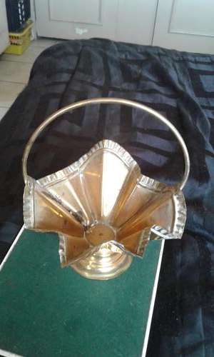 VINTAGE BRASS VASE