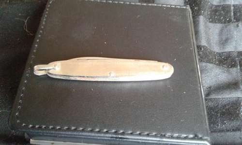 COLLECTORS POCKET KNIFE