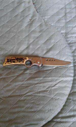 COLLECTORS POCKET KNIFE