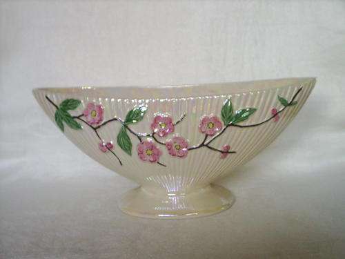 Lustre ware Maling vase