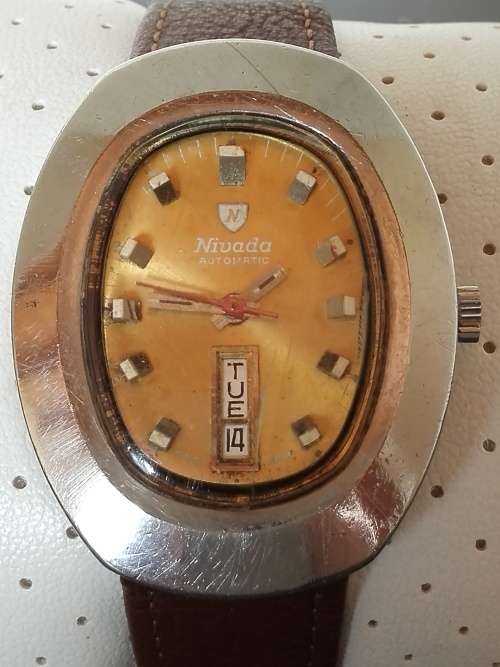 RARE VINTAGE NIVADA AUTOMATIC MENS WATCH- WORKING