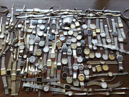 LARGE PULSAR WATCH LOT FOR SPARES OR REPAIR