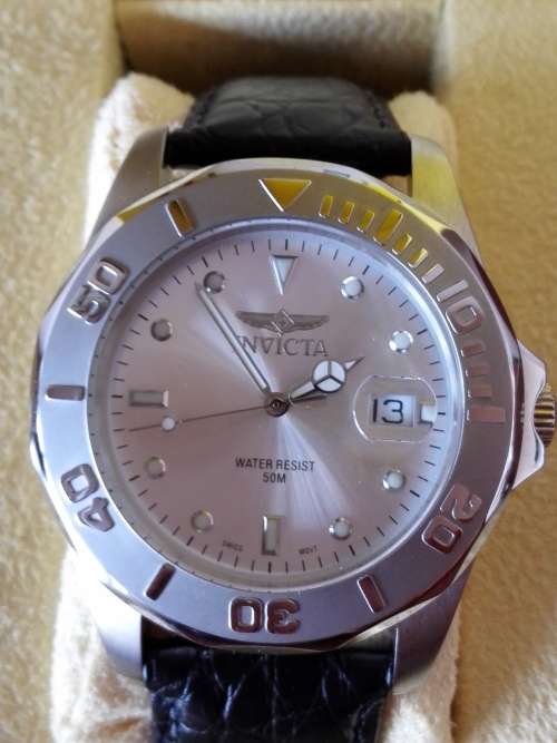 INVICTA MEN'S WATCH- BRAND NEW WITH BOX AND TAGS!