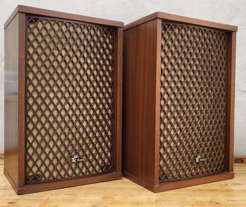 Vintage SANSUI SP-35 Speakers