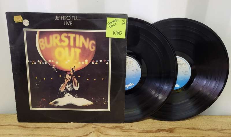 Jethro Tull Live- Bursting Out