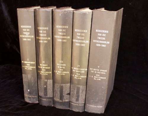 DIE GESKIEDENIS VAN DIE TWEEDE VRYHEIDSOORLOG IN SUID-AFRIKA - J.H. Breytenbach