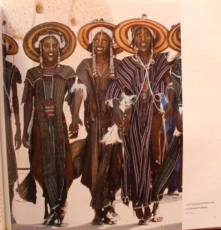 COLORS OF AFRICA - DUNCAN CLARKE