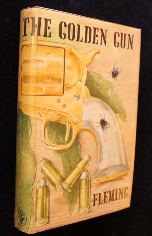 THE MAN WITH THE GOLDEN GUN by Ian Fleming (1965)