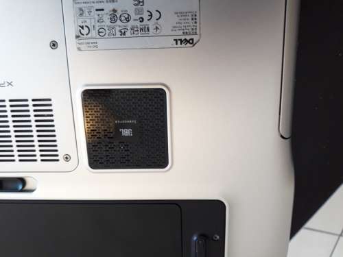 Dell XPS L502X, Core i7, 6GB Ram, 750GB HDD, Nvidia GeForce GT540M, JBL Speakers with Subwoofer