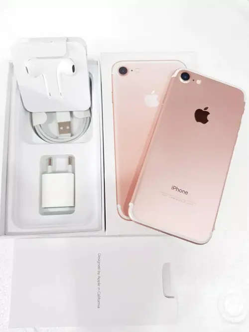 Apple iPhone 7 32GB - Black - SEALED BOX