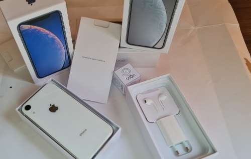 Apple iPhone XR 64GB