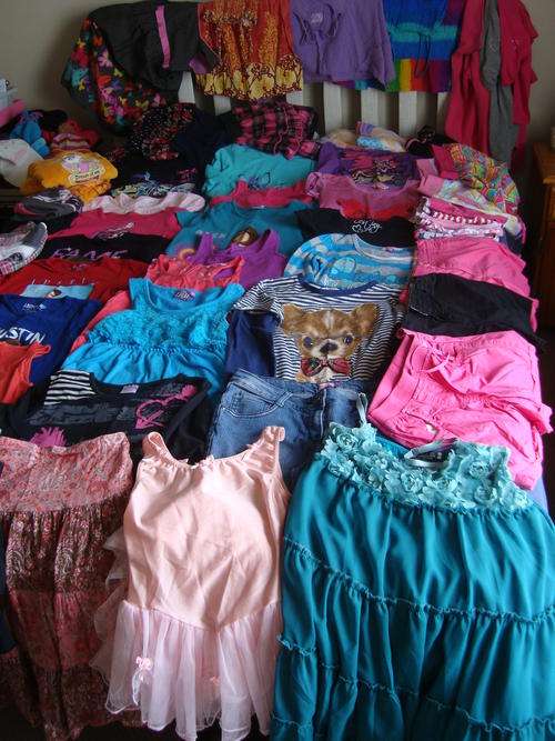 66 pieces  of mixed GIRL CLOTHING - 9 to 11 years
