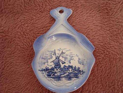 DELFT SPOON HOLDER