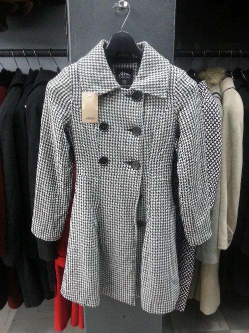 Ladies coats long x 30 per bale