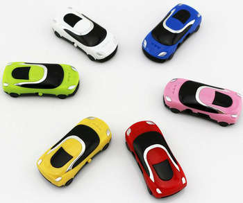 Car shape Mp3 player (18 on auction)