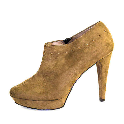 Special Offer!!**Italian Suede Ankle Boots with stud detail Last Pair left Size 7