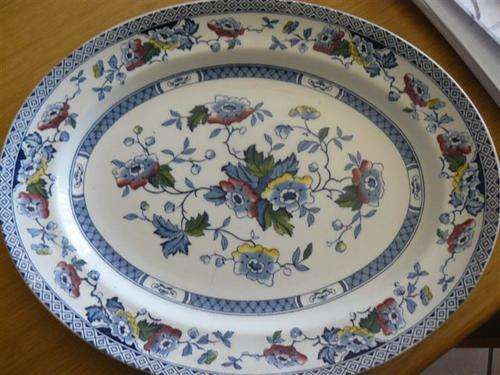 Jacobean Midwinter hand engraving Stafforshire, England platter