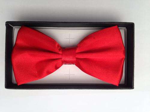 Bow tie