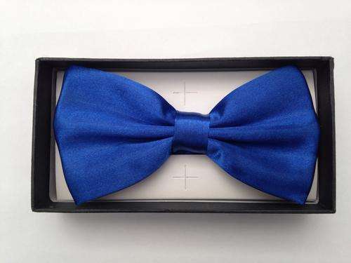 Bow tie