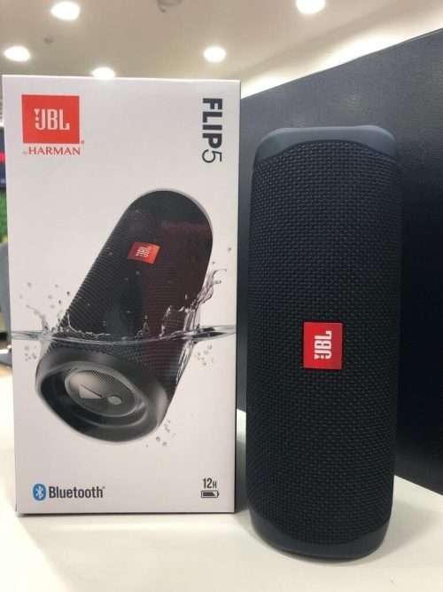 JBL Flip 5 Bluetooth speaker