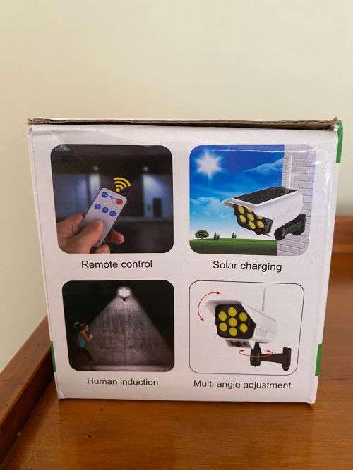 Solar Monitoring Lamp - Realistic LOOKING Camera (Brand New!)
