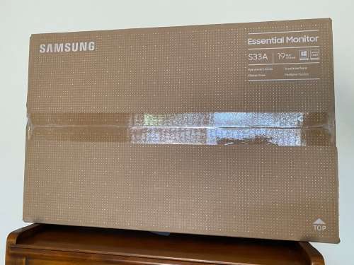 Samsung Monitor 19` LS19A330 (Brand New!)