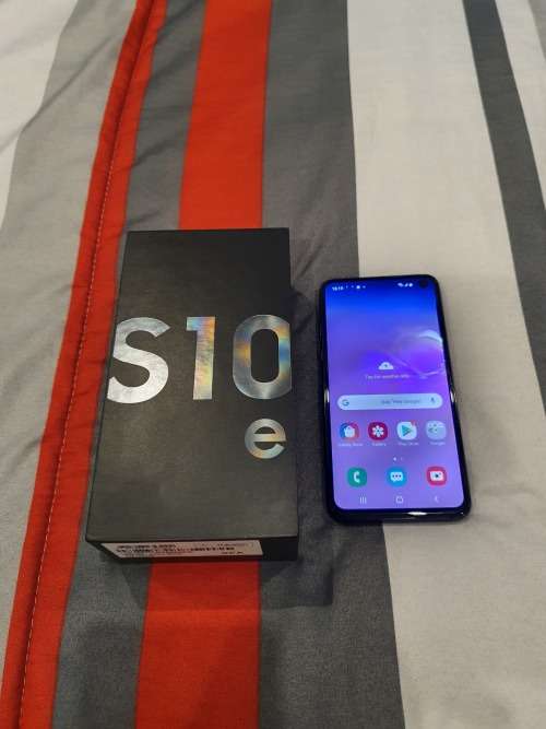 SAMSUNG GALAXY S10e BRAND NEW 128GB ORIGINAL ICASA APPROVED