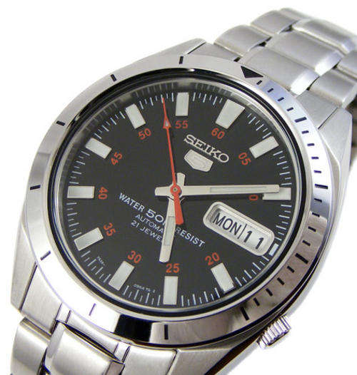 SEIKO 5 21 Jewel Automatic Day Date Exhibition Case Back