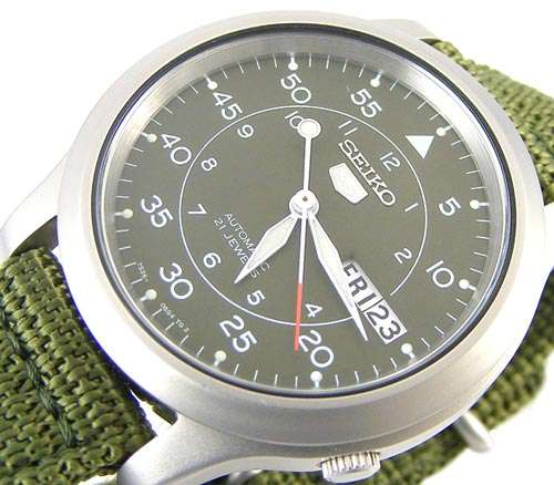 SEIKO 5 Desert Storm Military Green 21 jewel Automatic