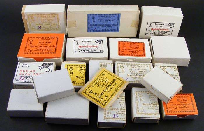 Huge Lot MUSTAD EXCLUSIVE selection 2000 LIGHT TACKLE HOOKS in original boxes!