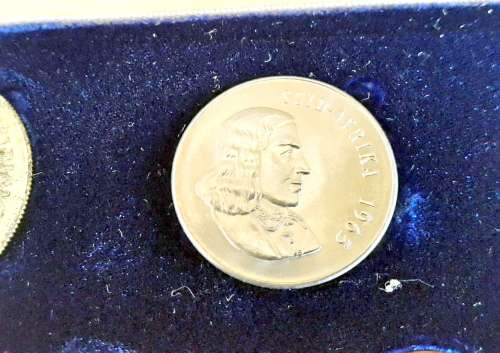 South Africa Mint 1965 UNC / PROOF SET Silver one rand coin