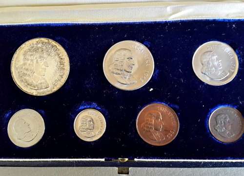 South Africa Mint 1965 UNC / PROOF SET Silver one rand coin