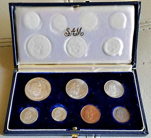 South Africa Mint 1965 UNC / PROOF SET Silver one rand coin