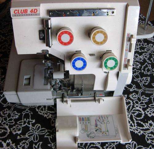 ELNA CLUB 4 Electronic 4 thread overlocker