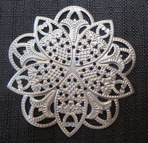 The Velvet Attic - Metal Filigree Embellishment  - Round