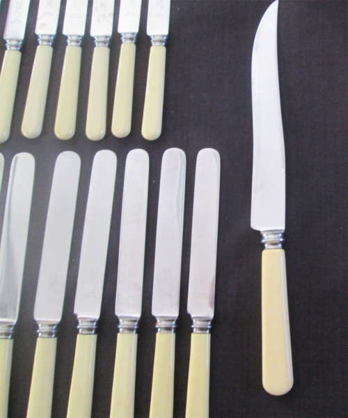 Viners Ltd Cutlers Sheffield Super Stainless Set of Knives