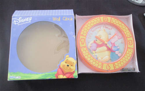 Disney Winnie the Pooh Wall Clock