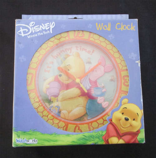 Disney Winnie the Pooh Wall Clock