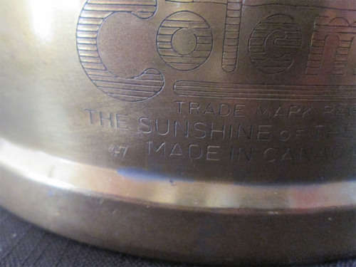 Coleman "The Sunshine of the Night" Kerosene Lantern 1947 - Canada