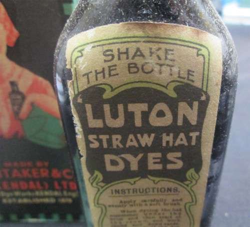 Old Luton Straw Hat Dyes Bottle in Original Box - Navy